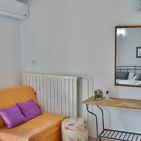 Apartments Ruzica Banjol Exterior photo