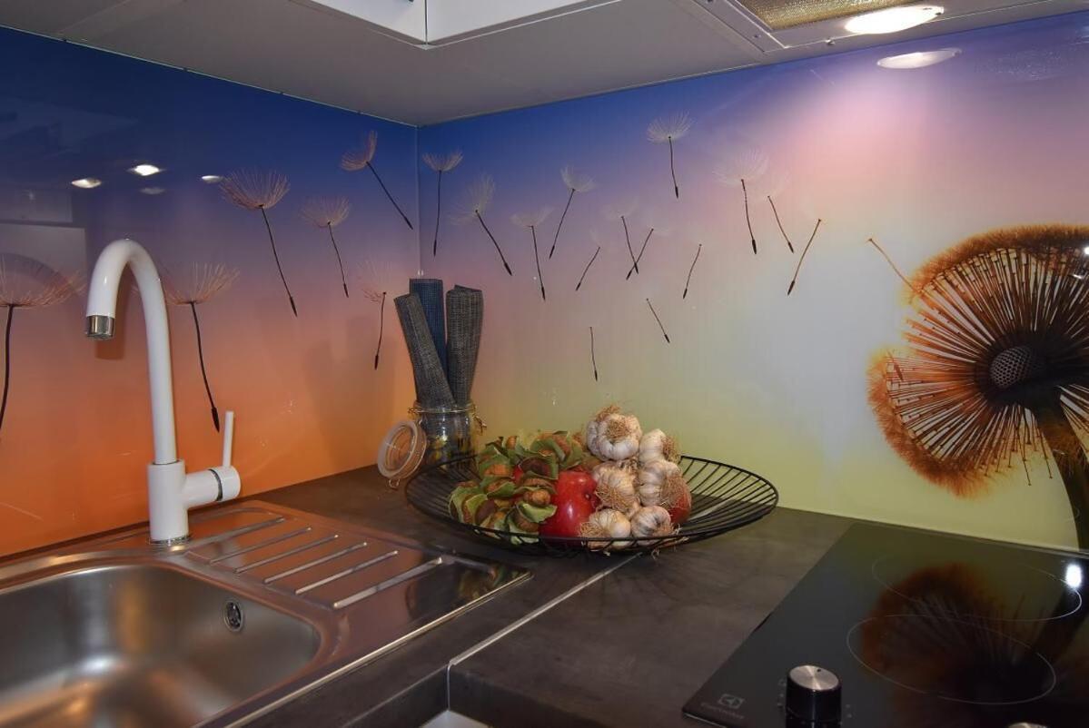 Apartments Ruzica Banjol Exterior photo
